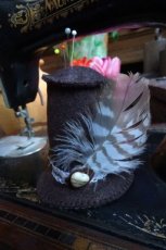 top hat pincushion KMPTH15