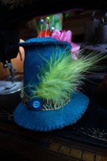 top hat pincushion KMPTH17